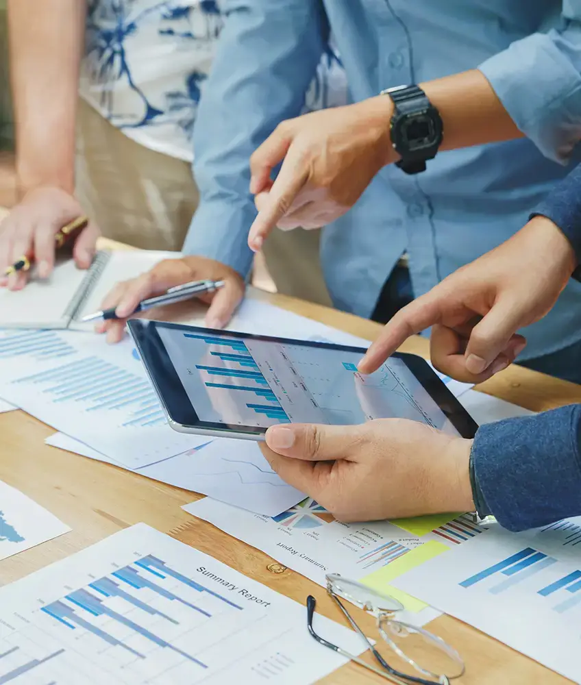 office staff Collaboratively Working of annual year-end audit liaison statutory accounts, and Thai personal income tax filing.